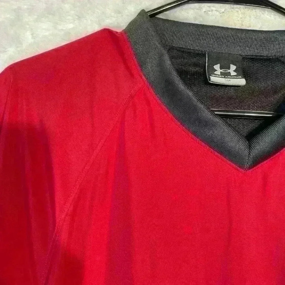 Under Armour WSU Cougars V Neck Womens Small Red/Black Athletic Lined Pullover - Picture 5 of 8